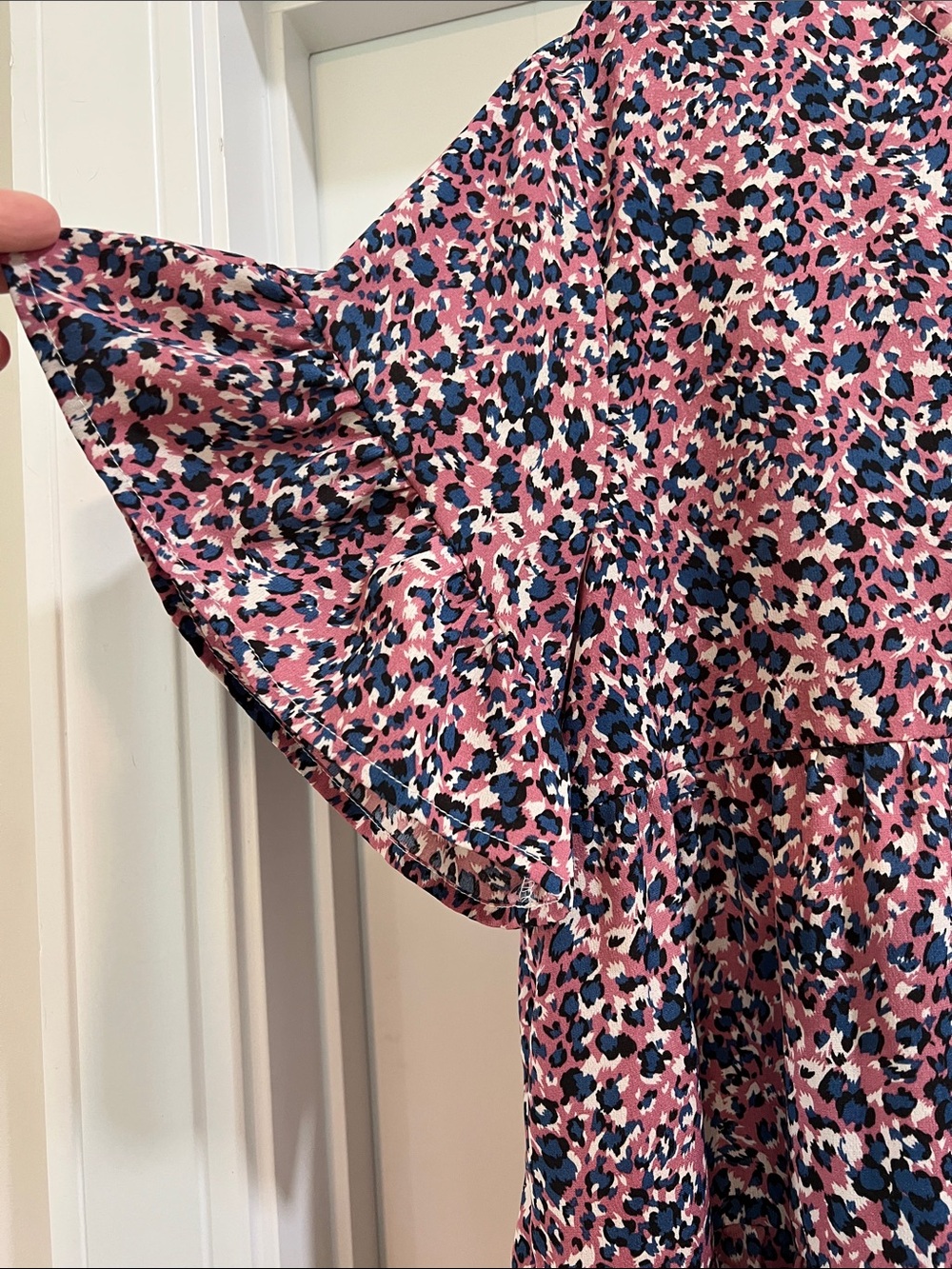 SHEIN Pink and Navy Floral Tiered Mini Dress - Picture 4 of 4